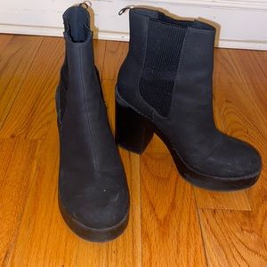 Black Heeled Platform Boots